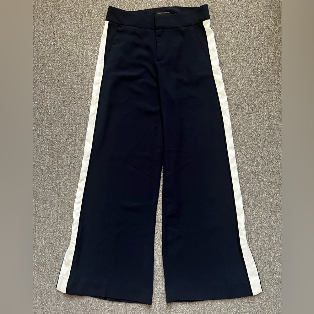 BRAND NEW! BANANA REPUBLIC Womens Navy Wide Leg Pants Size 2